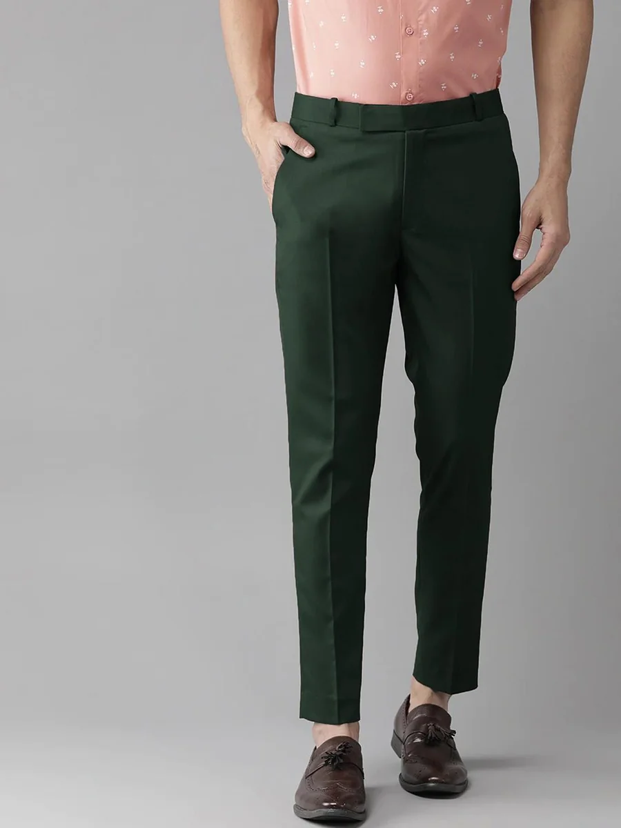 Men Mid-Rise Relaxed Fit Easy Wash Trousers