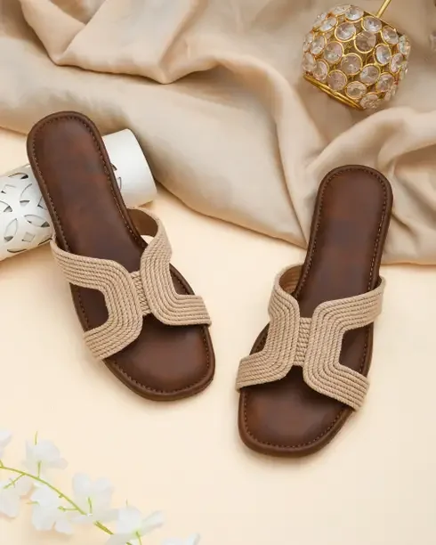 AMAZING TRADERS Women Flats Sandal  (Tan , 5) - Best Price ₹283 at Flipkart