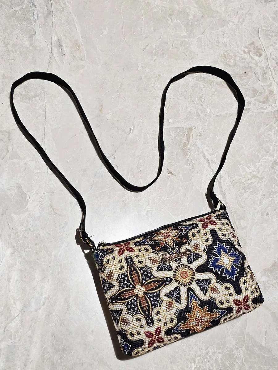 Women Floral Printed Crossbody Sling Bag