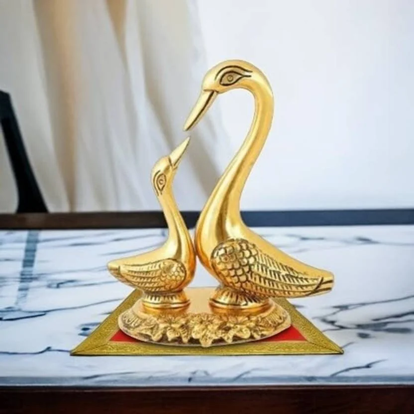 Rci Handicrafts Kissing Duck Showpiece Swan Statue Home Decor Gift Vastu table decor D12 Decorative Showpiece  -  15 cm  (Metal, Gold)