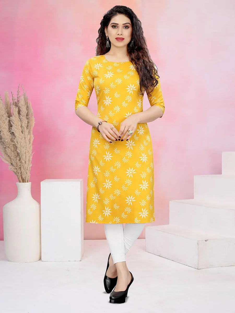 Floral Printed Round Neck Straight Kurta - Best Price ₹599 at Myntra