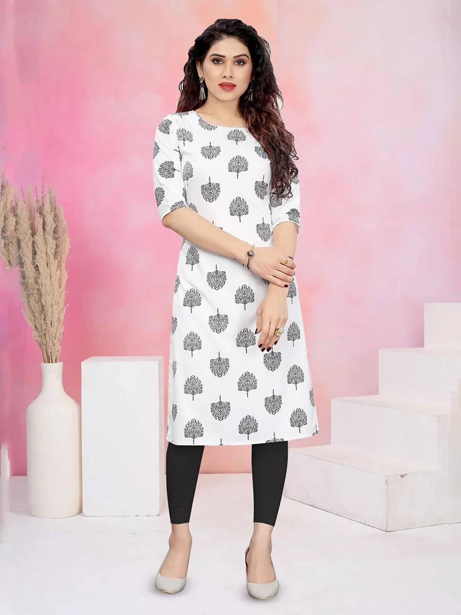 Women Floral Printed Straight Crepe Kurta - Best Price ₹599 at Myntra