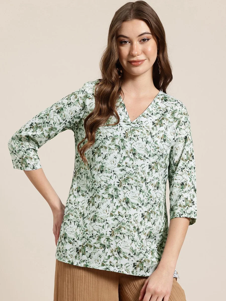 Floral Print V-Neck Short Kurti - Best Price ₹174 at Myntra