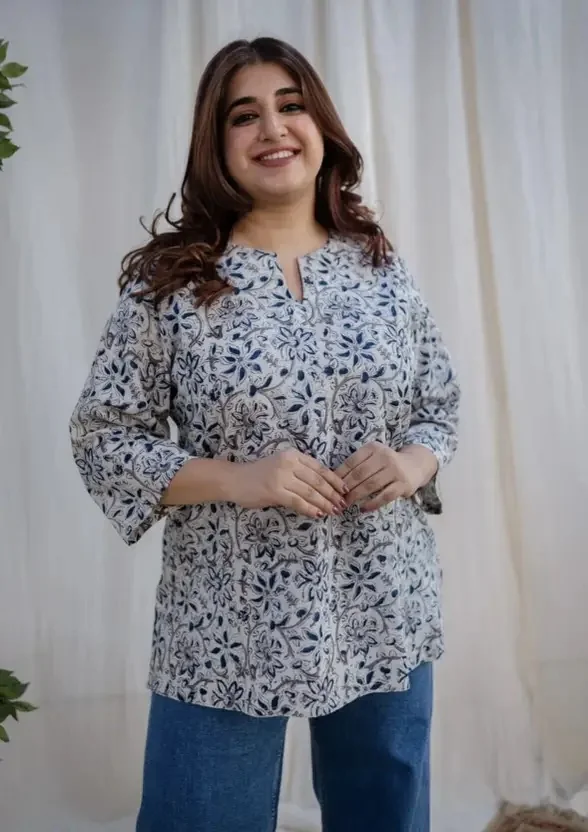 CHOISE GABBAA Women Floral Print Viscose Rayon Straight Kurta  (Multicolor) - Best Price ₹253 at Flipkart