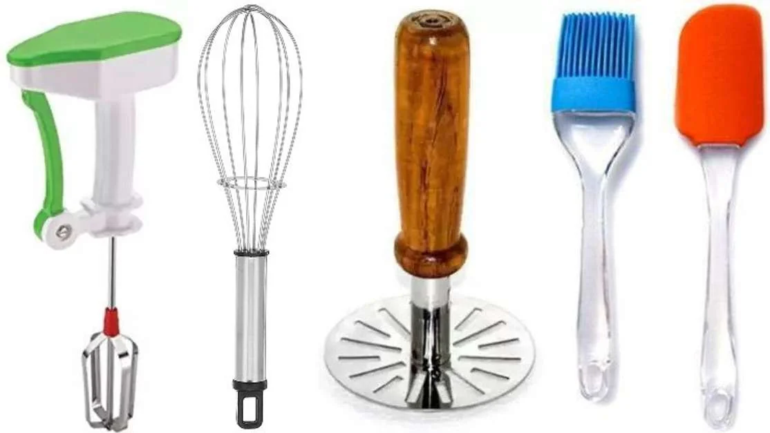 Daily Kitchen Use Combo Of Powerfull Blender Wooden Bhaji Masher Whisk Spatula & Brush (Pack Of 5) Kitchen Tool Set