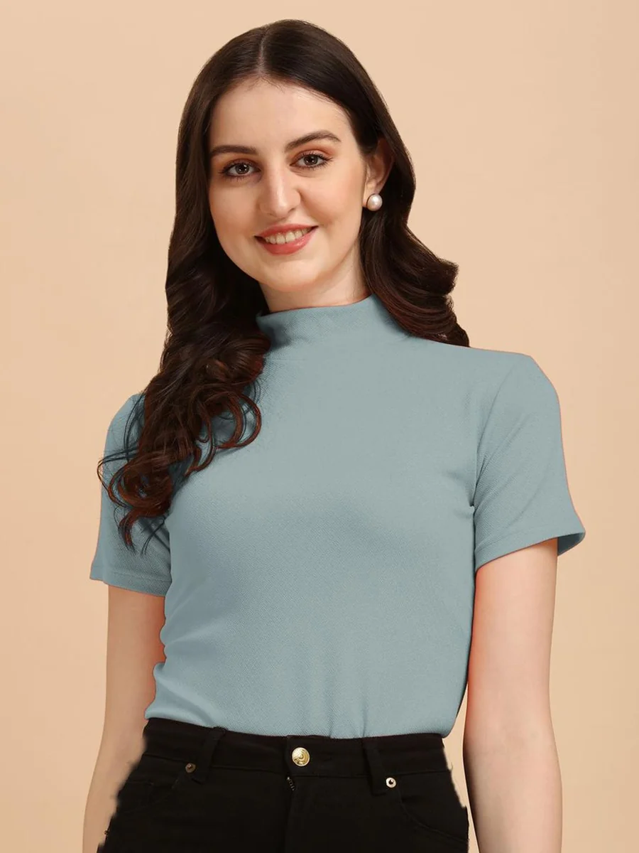 Women Solid High Neck Top - Best Price ₹599 at Myntra