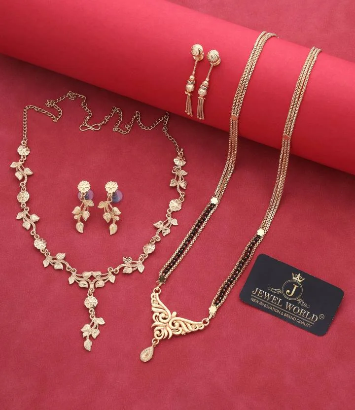 Paola Jewels Alloy Gold-plated Gold Jewel Set  (Pack of 1)