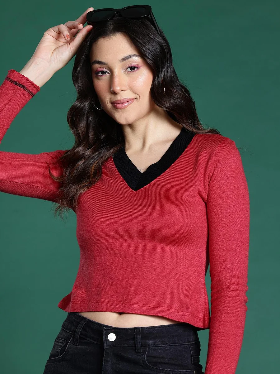 DressBerry Pure Acrylic Crop Pullover - Best Price ₹599 at Myntra